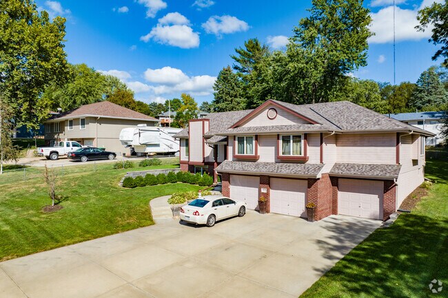 Saddle Hills is a quiet residential neighborhood on the northern edge of Omaha.