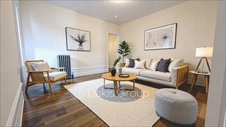 30-47 29th St, Astoria, NY 11102