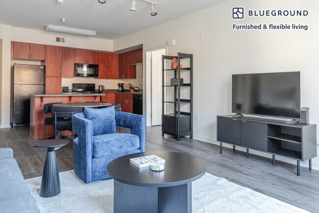 34 Union Square unit FL5-ID1903, Union City, CA 94587 - photo 5