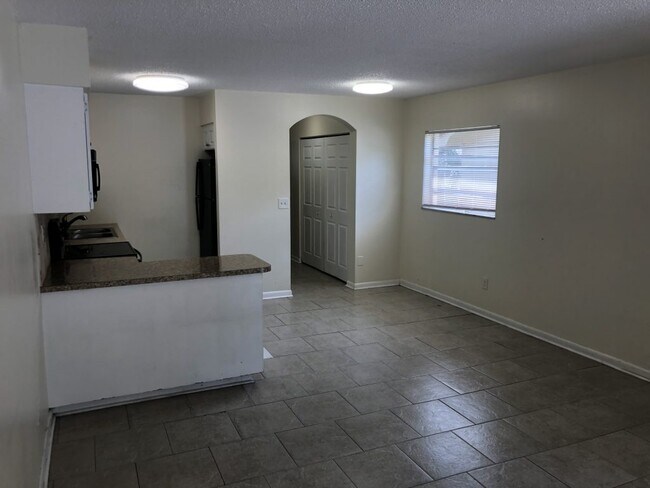 417 Woodrow Ave, Largo, FL 33770 - photo 7