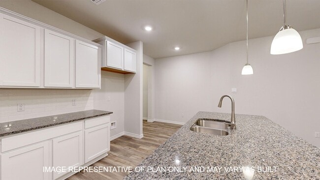 5209 Lancaster Dr, Belton, TX 76513 - photo 4