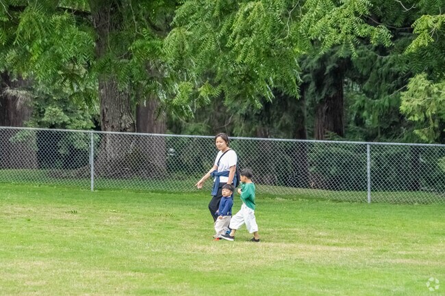 Come enjoy the day at Preston Mill Park's green spaces, pond and more.