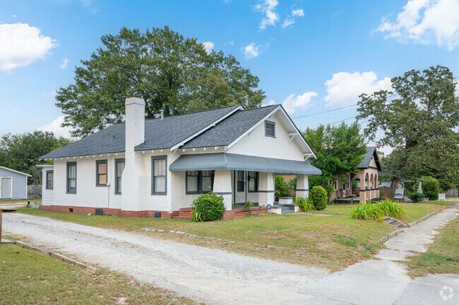Rows of all different types of homes line the streets of Uptown Augusta.