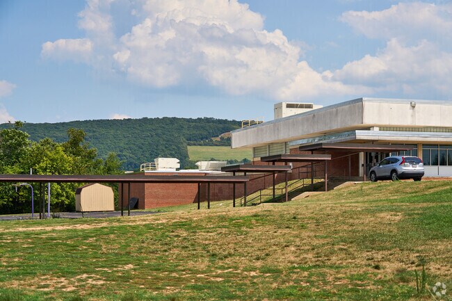 Smithsburg Middle School earns a 