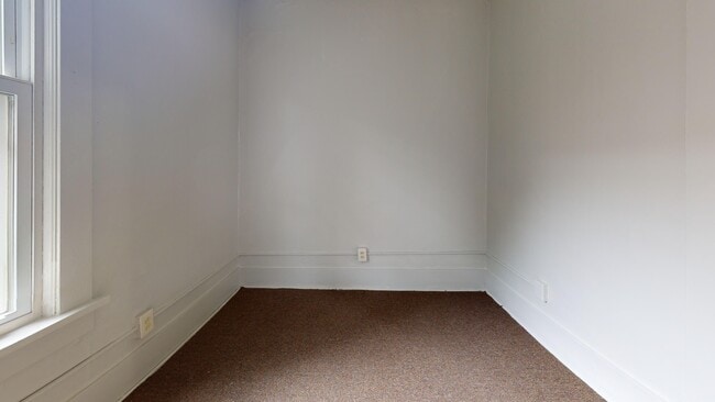 1137 7th St NW, Canton, OH 44703 - photo 5