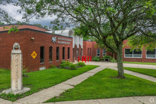 Patricksburg Elementary offers a close-to-home option for young students with a quiet, small-campus feel.
