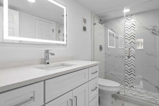 7076 Huntington Ln, Delray Beach, FL 33446 - photo 5