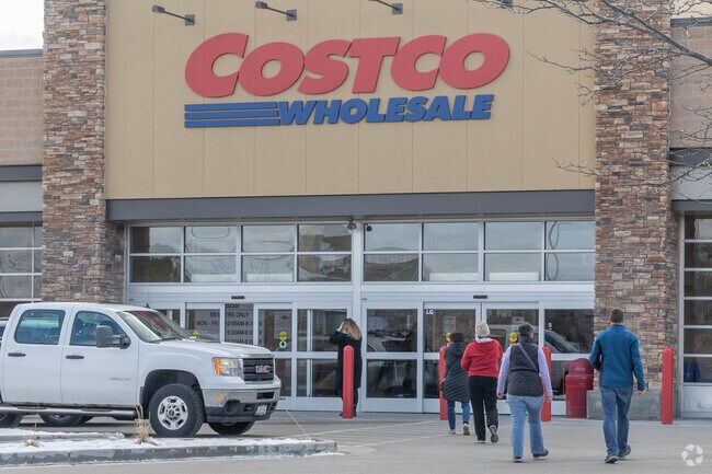 Shopping is near Orchid Heights.