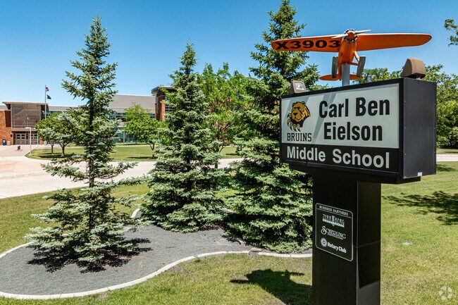 At Carl Ben Eielson, students enjoy diverse programs and extracurricular activities.