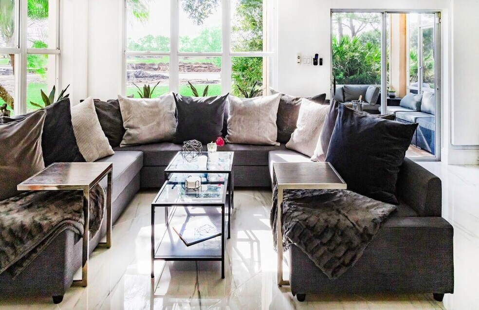 1916 Perfect Dr unit ID1291322P, Port Saint Lucie, FL 34986 - photo 1