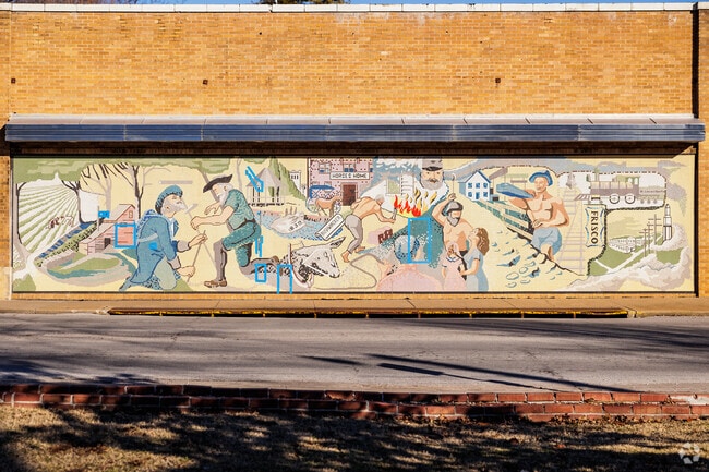 The Neosho mural visually depicts the city's history.