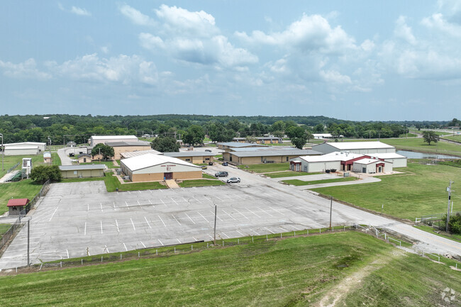 Foyil High School shares a campus with elementary and middle school students.