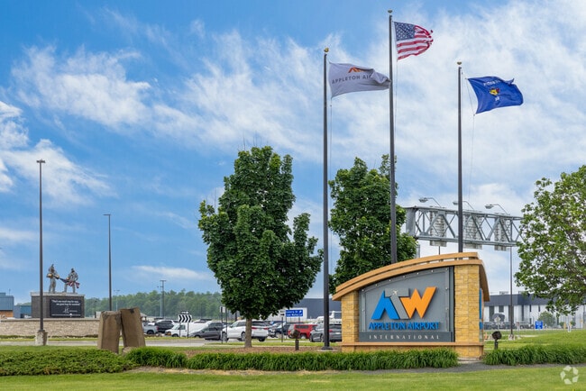 Fox Crossing residents fly with ease from nearby Appleton International Airport.