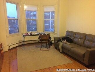 1574 Tremont St Unit 3, Boston, MA 02120