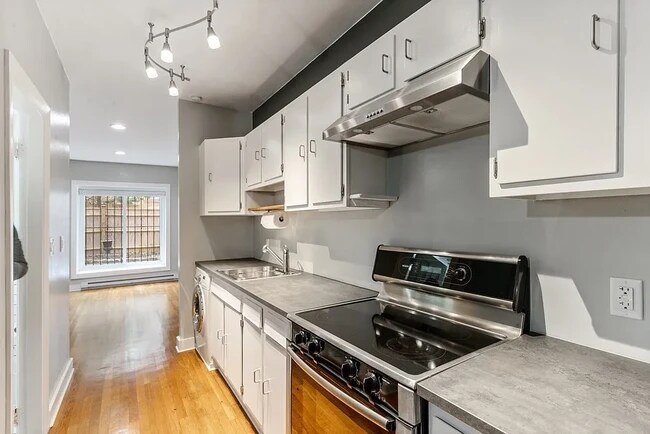 10 Melrose St unit G, Boston, MA 02116 - photo 3