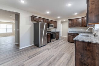 753 N Williams Ave, Republic, MO 65738