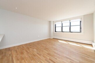 1428 Columbia Rd Unit 2, Boston, MA 02127