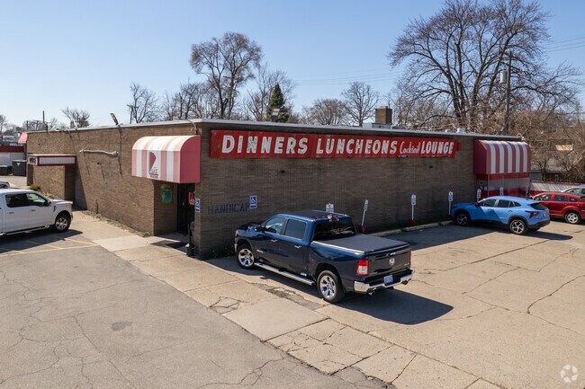 Loui's Pizza in Hazel Park was founded in 1977 and is a landmark eatery.