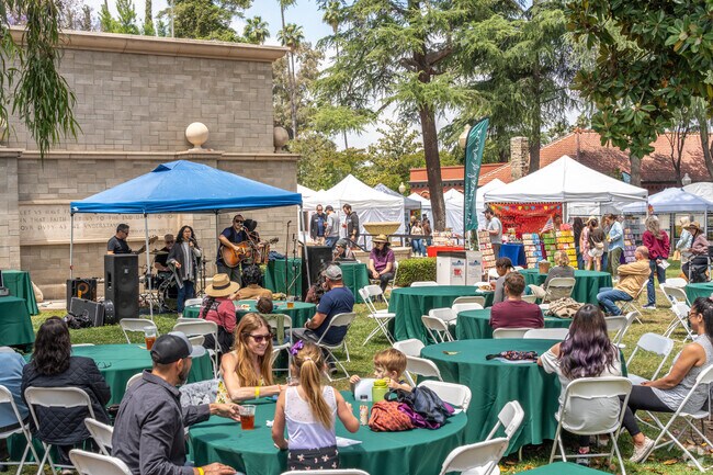 At the Redlands Festival of Arts, attendees will enjoy live entertainment from local artists.