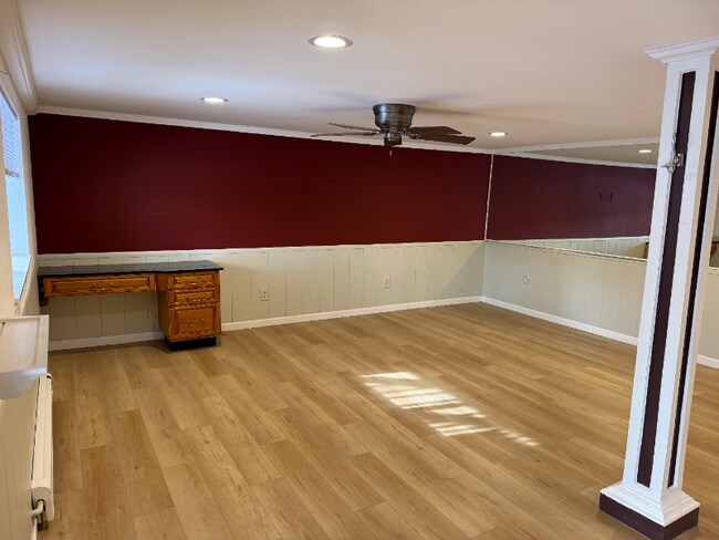 1583 Highland Park Dr unit F, Highland Township, MI 48356 - photo 3