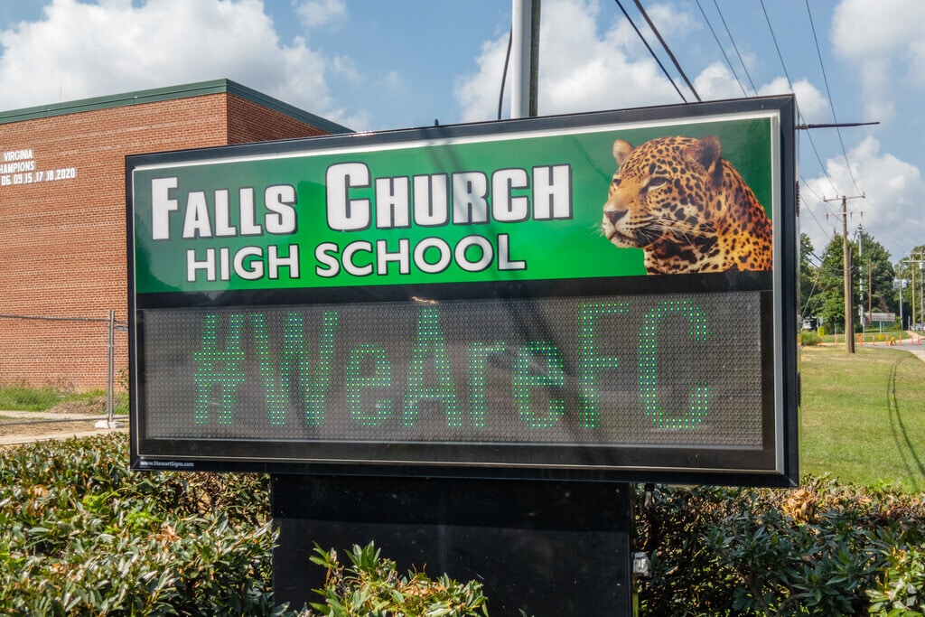 Falls Church High School, Rankings & Reviews