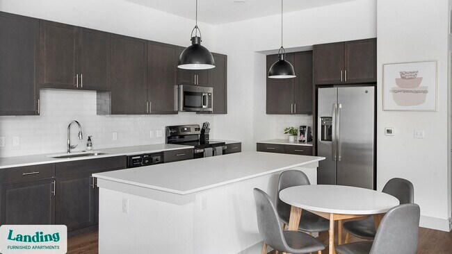 2511 Montopolis Dr unit 230, Austin, TX 78741 - photo 5