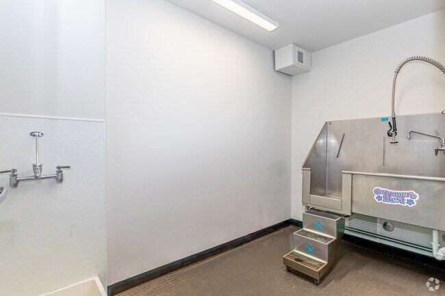 MOD42 Apartments, Minneapolis, MN 55406 - photo 6