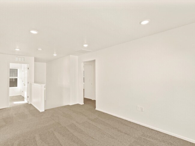 851 Forest Canyon Rd unit 37074556, Severance, CO 80550 - photo 6