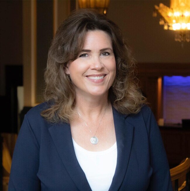 Heidi Barnhouse