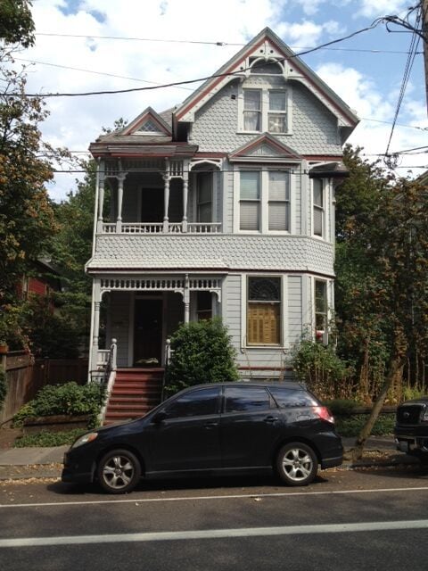 526 NW 18th Ave Unit Basement, Portland, OR 97209