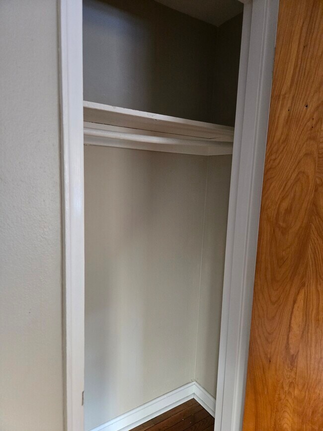 1043 Broadview Blvd S, Dayton, OH 45419 - photo 6