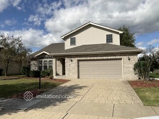 5320 Christopher Dr, Oak Forest, IL 60452