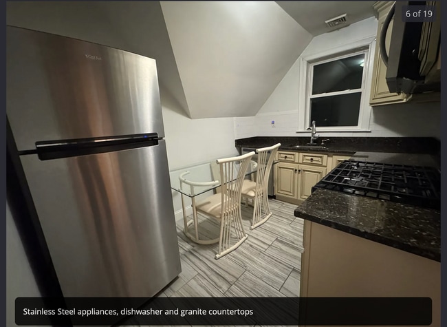 30 Adams St unit 3, New Bedford, MA 02746 - photo 7