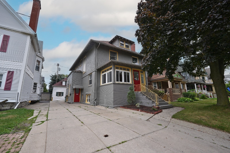 664 Auburn Ave, Buffalo, NY 14222 - photo 1