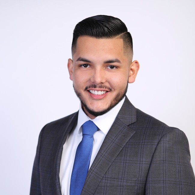 Agent Photo