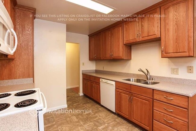 1528 Vervais Ave, Vallejo, CA 94591 - photo 5