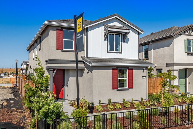 Front Of Home - 2236