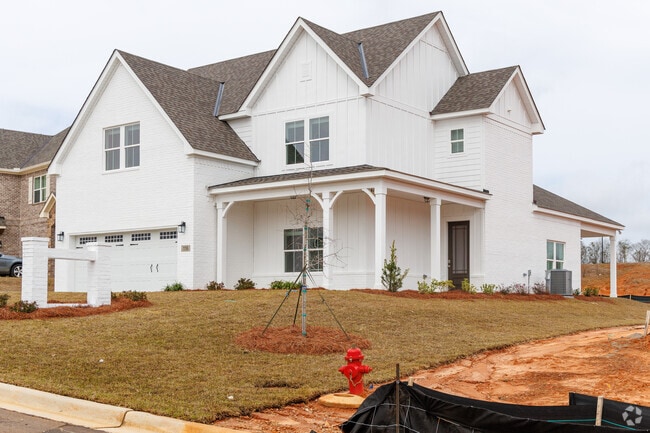 Beautiful new homes are being built around Enterprise.