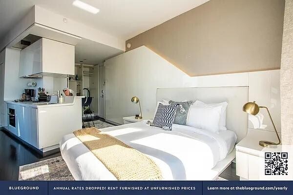 W New York - Downtown-The Residences unit 29, New York, NY 10006 - photo 6