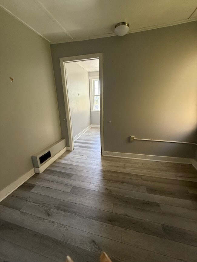 56 Long St unit 4, Barre, VT 05641 - photo 6