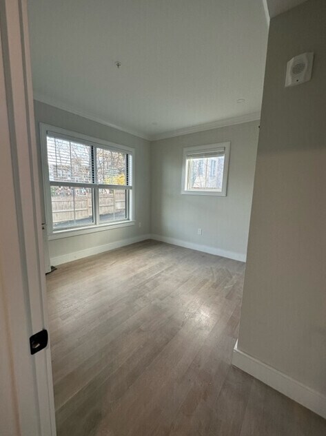 13 Greylock Rd unit 1, Allston, MA 02134 - photo 6
