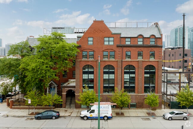 Bennet Day School is one of Chicago well rated schools.