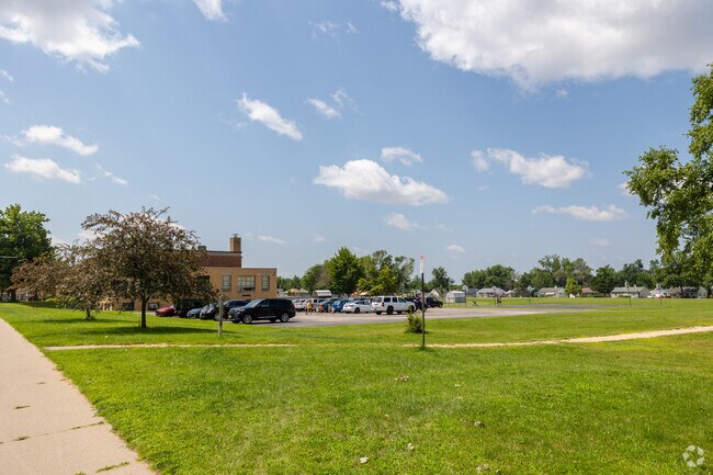 Kenwood Leadership Academy has an A grade in diversity.