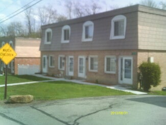 122 Hurst Dr Unit 38, Rostraver Township, PA 15012