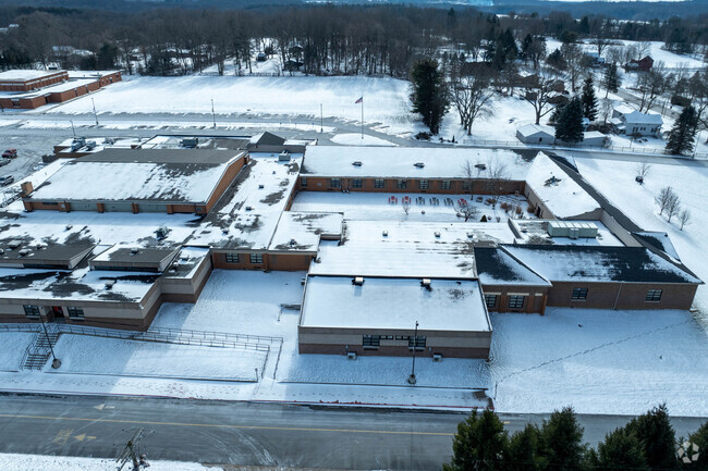 Field High School is located in Mogadore, Ohio.