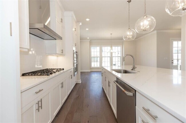 161 Basil St, Cumming, GA 30040 - photo 6