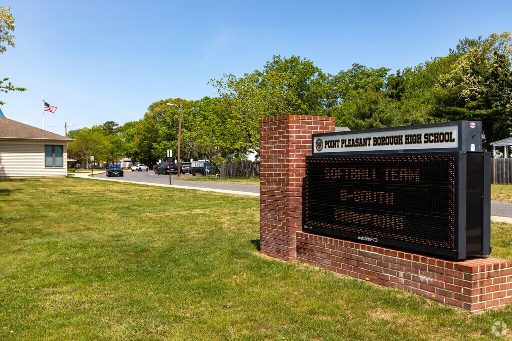 Point Pleasant High School is preparing students for life and college in Point Pleasant.
