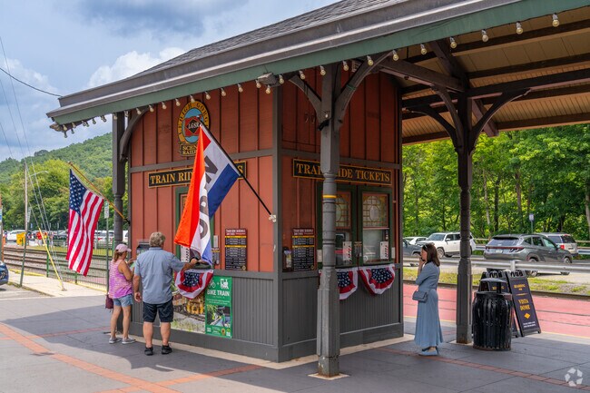 The Lehigh Gorge Scenic Railway draws visitors from around the region to Jim Thorpe from Nesquehoning.