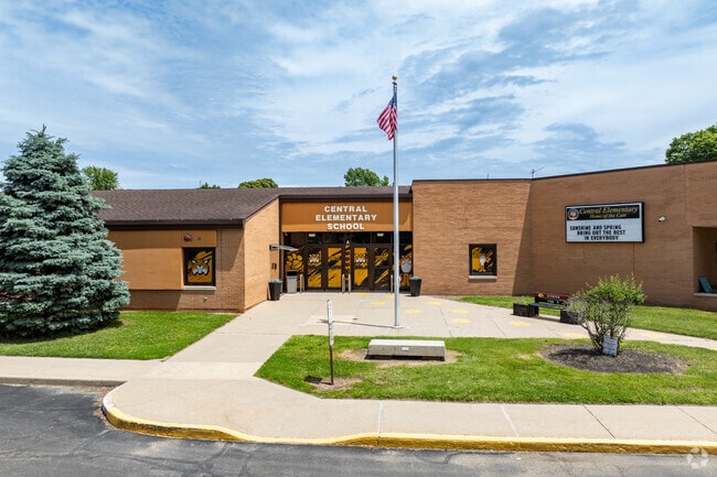 Central Elementary Public Pre-K & Elementary School receives a C-plus from Niche.
