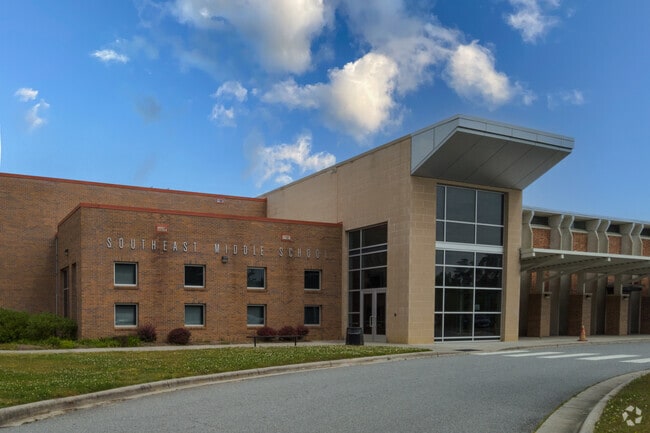 Students living in Youngs Mill can attend Southeast Guilford Middle School.